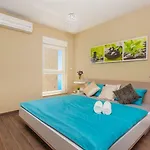 Cama וילה