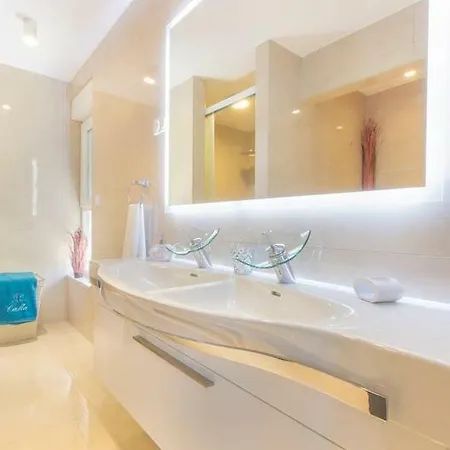 Villa Cama Posedarje