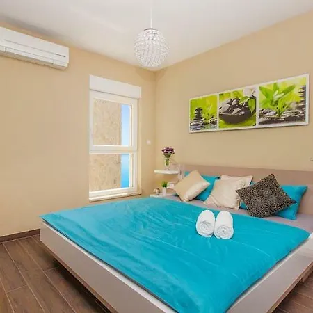 Cama Вилла